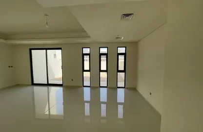 Townhouse - 3 Bedrooms - 5 Bathrooms for rent in Primrose - Damac Hills 2 - Dubai