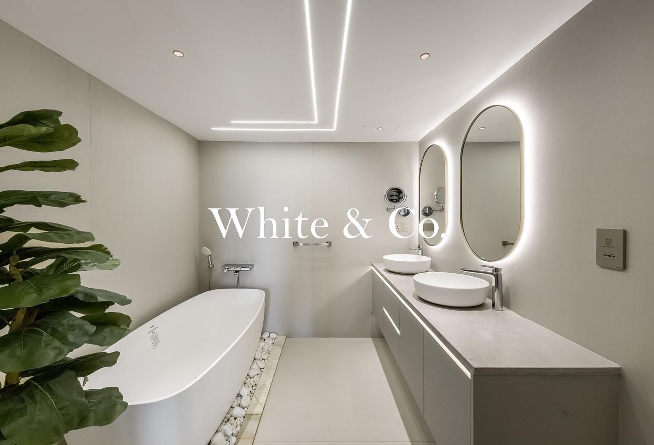 Beach Access | High-End Finish | Sea View photo 15