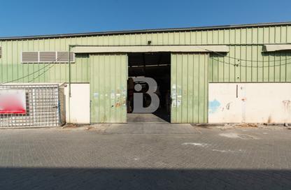 Warehouse - Studio for rent in Al Qusais Industrial Area - Al Qusais - Dubai