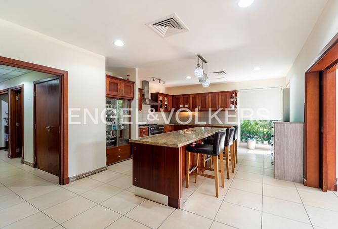 5-bed villa in Saheel 3 — photo 4