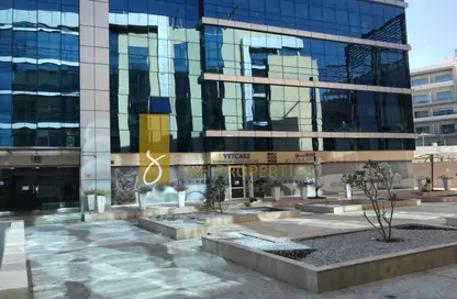 Office Space - Studio - 3 Bathrooms for rent in Diamond Business Center - Arjan - Dubai