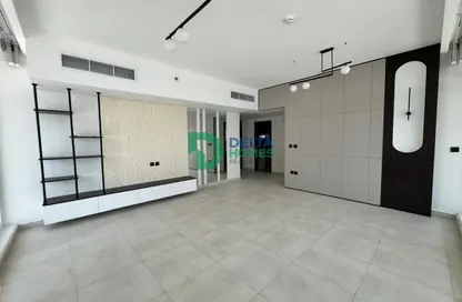 شقة - غرفة نوم - 2 حمامات للبيع في دينزجيت بواسطة أدي - مجان - دبي لاند - دبي