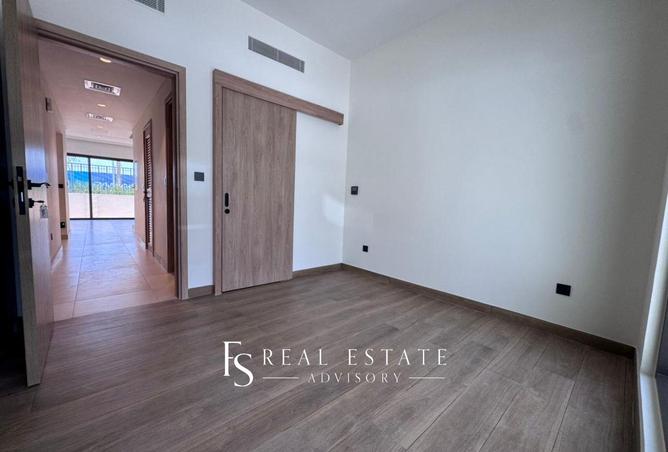 122453758 - Property Image 2