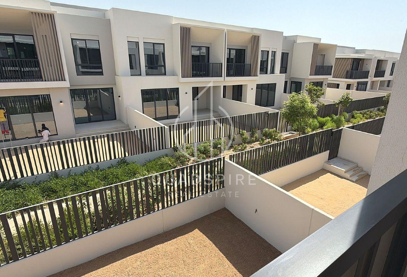 Corner Unit | Close to Amenities | Opts Avb photo 23