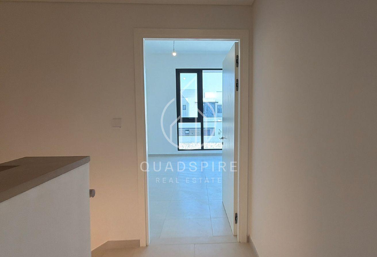 Corner Unit | Close to Amenities | Opts Avb photo 18
