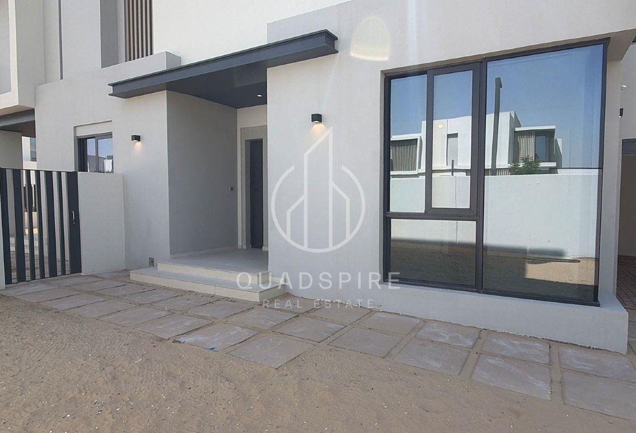 Corner Unit | Close to Amenities | Opts Avb photo 25
