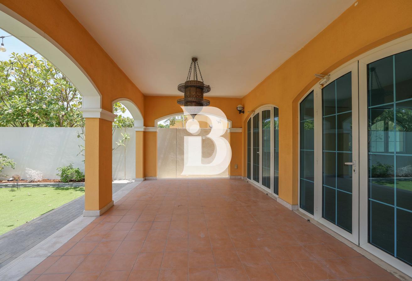 Close to Park | 5BR Villa | Pool | Vastu photo 11