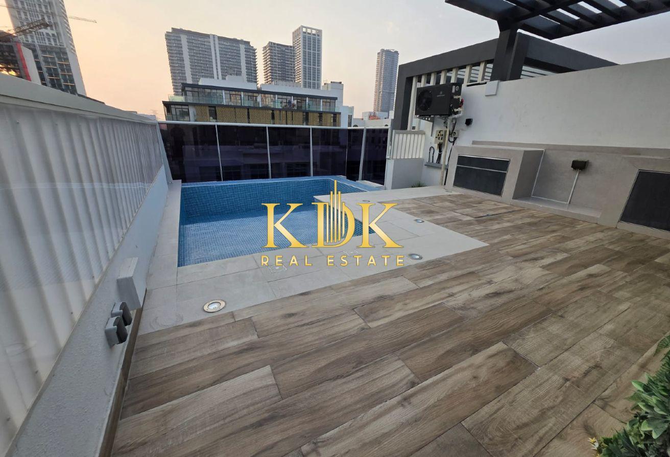 Exquisite | Private Pool |Elevator Installed photo 2