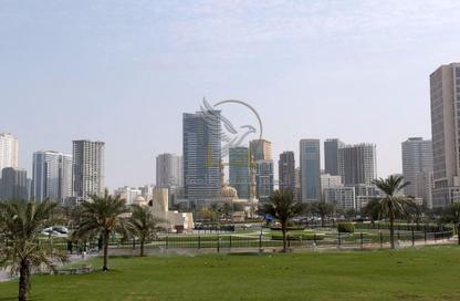 Apartment - 3 - 4 for rent in Al Majaz 2 - Al Majaz - Sharjah