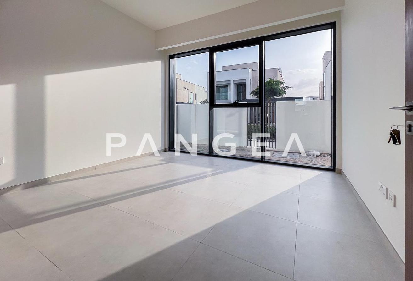 Stand Alone | Rare Layout | Flexible Cheques photo 3