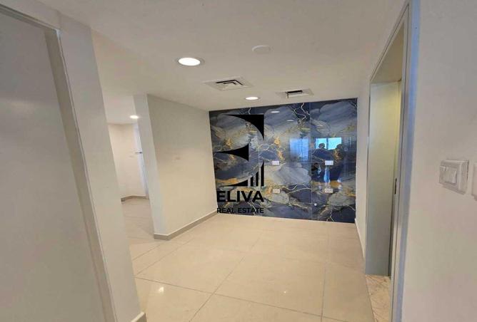 68293593 - Property Image 2