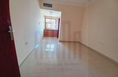 Apartment - Studio - 1 Bathroom for rent in Muwaileh - Sharjah Apartment - Studio - 1 Bathroom for rent in Muwaileh - Sharjah