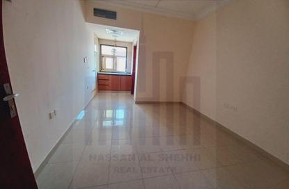 Apartment - Studio - 1 Bathroom for rent in Muwaileh - Sharjah Apartment - Studio - 1 Bathroom for rent in Muwaileh - Sharjah