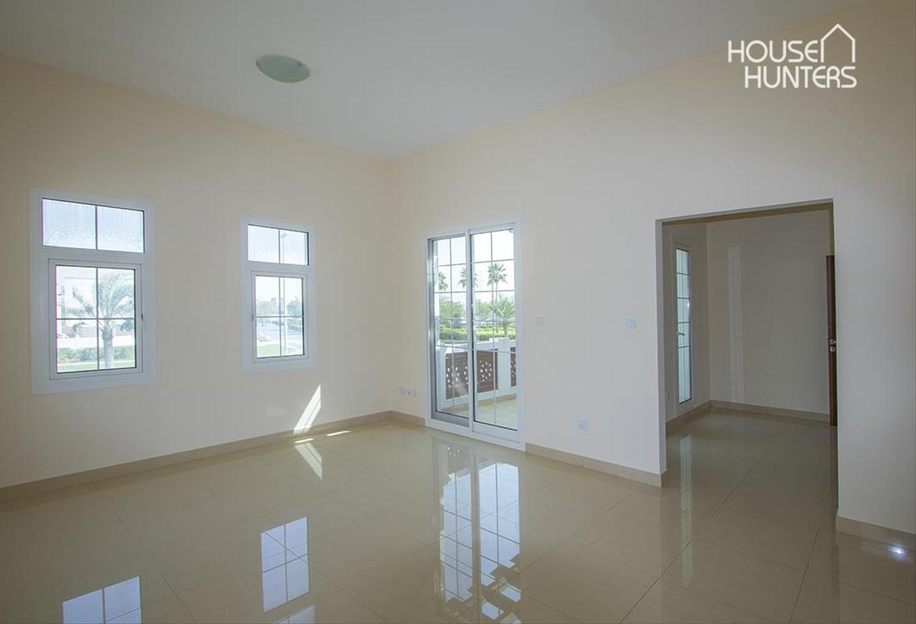 Vacant | Private Location | Immaculate Condition photo 7