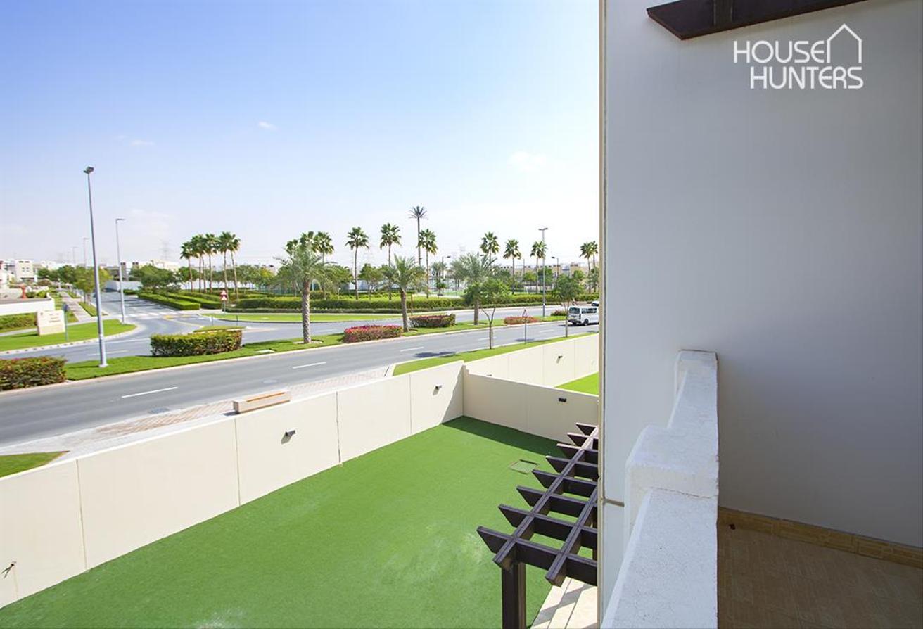 Vacant | Private Location | Immaculate Condition photo 14