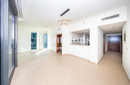 Apartment - 3 Bedrooms - 5 Bathrooms for rent in Burj Vista Tower 1 - Burj Vista - Downtown Dubai - Dubai
