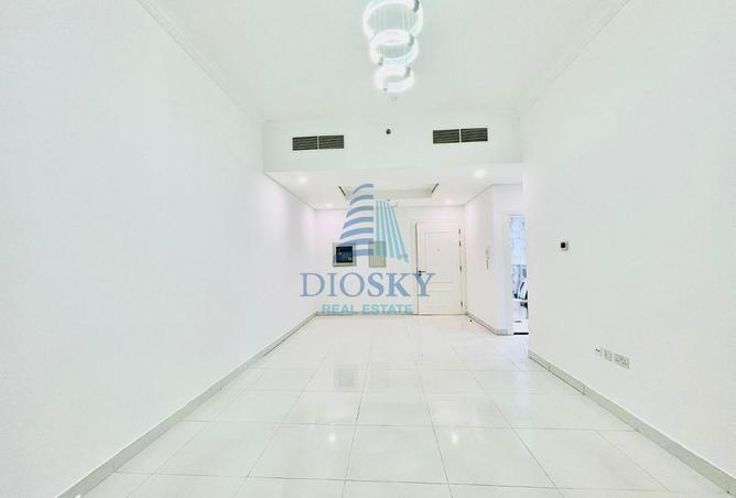 68284318 - Property Image 2