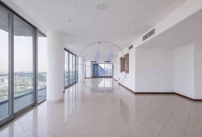 96933356 - Property Main Image