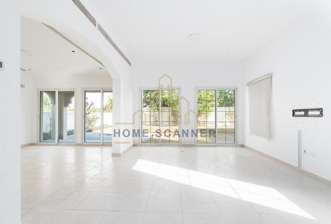 77365289 - Property Image 3