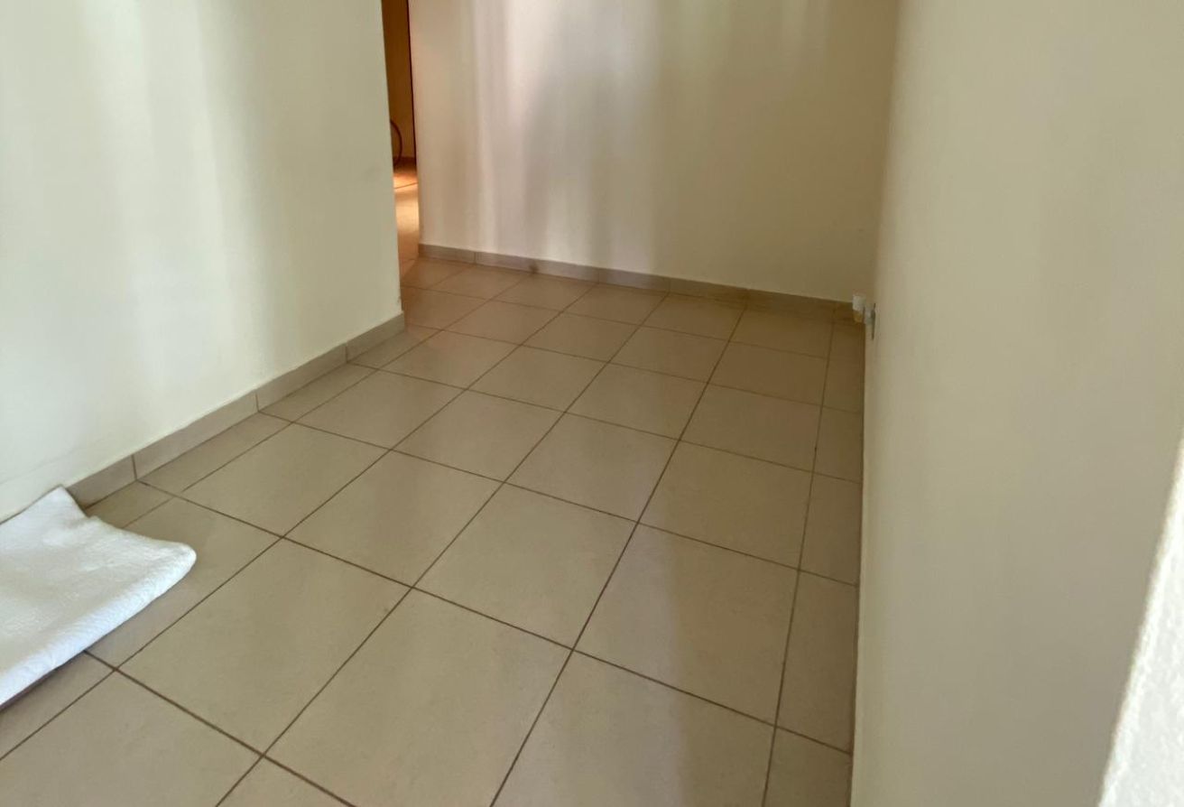 1 Bedroom plus Study Room- well-maintained- Vacant — image 27