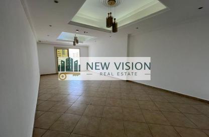 Apartment - 2 Bedrooms - 4 Bathrooms for rent in Al Khan Lagoon Tower - Al Khan Lagoon - Al Khan - Sharjah