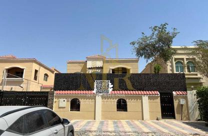 Villa - 5 Bedrooms - 7 Bathrooms for sale in Al Mowaihat 1 - Al Mowaihat - Ajman