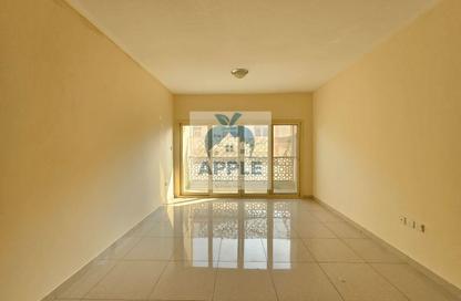 Apartment - 2 Bedrooms - 2 Bathrooms for rent in Muwaileh 3 Building - Muwaileh - Sharjah