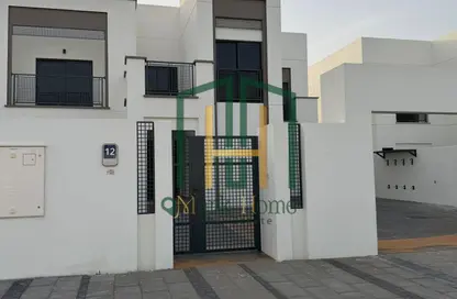 Villa - 4 Bedrooms - 6 Bathrooms for rent in Fay Al Reeman II - Al Shamkha - Abu Dhabi