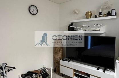 Apartment - Studio - 1 for rent in Azizi Riviera 32 - Azizi Riviera - Meydan One - Meydan - Dubai