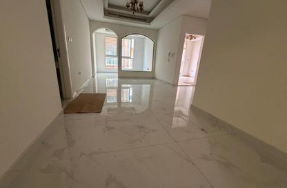 Apartment - 1 Bedroom - 2 Bathrooms for rent in Al Mowaihat 3 - Al Mowaihat - Ajman Apartment - 1 Bedroom - 2 Bathrooms for rent in Al Mowaihat 3 - Al Mowaihat - Ajman
