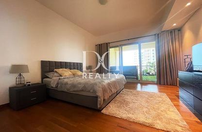 Apartment - 2 Bedrooms - 3 Bathrooms for sale in Marina Residences 4 - Marina Residences - Palm Jumeirah - Dubai