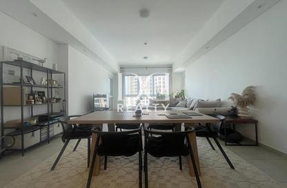 Apartment - 2 Bedrooms - 3 Bathrooms for sale in Marina Residences 4 - Marina Residences - Palm Jumeirah - Dubai