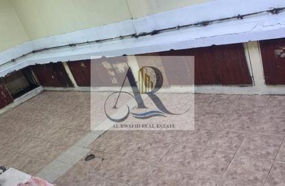 Labor Camp - Studio - 7+ Bathrooms for rent in Al Sajaa S - Al Sajaa - Sharjah