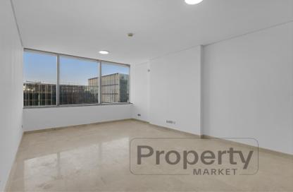 Apartment - 1 Bedroom - 2 Bathrooms for rent in Sky Gardens - DIFC - Dubai
