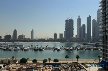 Apartment - 2 Bedrooms for sale in Grand Bleu Tower 1 - Emaar Beachfront - Dubai Harbour - Dubai