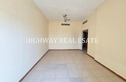 Apartment - 2 Bedrooms - 2 Bathrooms for rent in Budaniq Building - Abu shagara - Sharjah