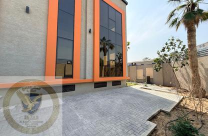 Villa - Studio - 7 Bathrooms for rent in Al Jazzat - Al Riqqa - Sharjah