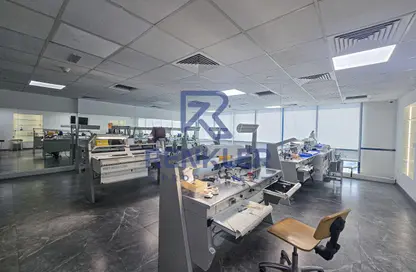 مكتب - استوديو - 2 حمامات للايجار في خور الجميرا  2 - (JLT) مجمع X - أبراج بحيرات الجميرا - دبي