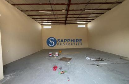 Warehouse - Studio - 1 Bathroom for rent in Ali Mousa Building - Al Sajaa Industrial - Al Sajaa - Sharjah