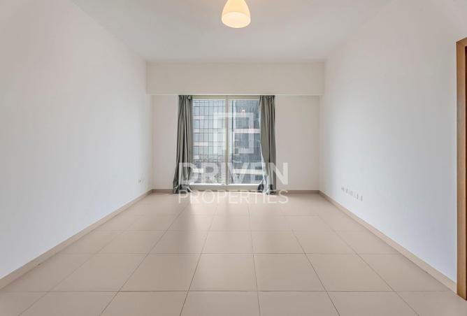 76567329 - Property Image 3