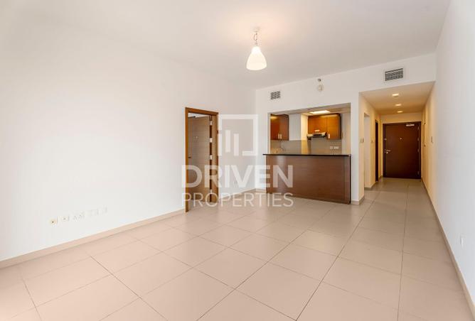 76567329 - Property Main Image