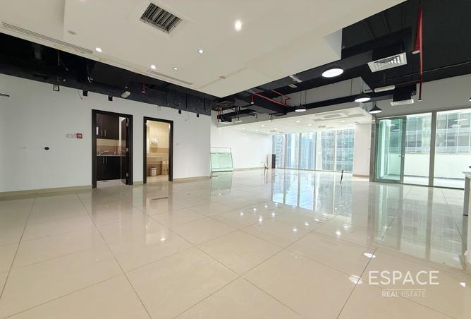 136087618 - Property Main Image