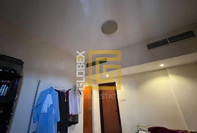 73849235 - Property Image 2