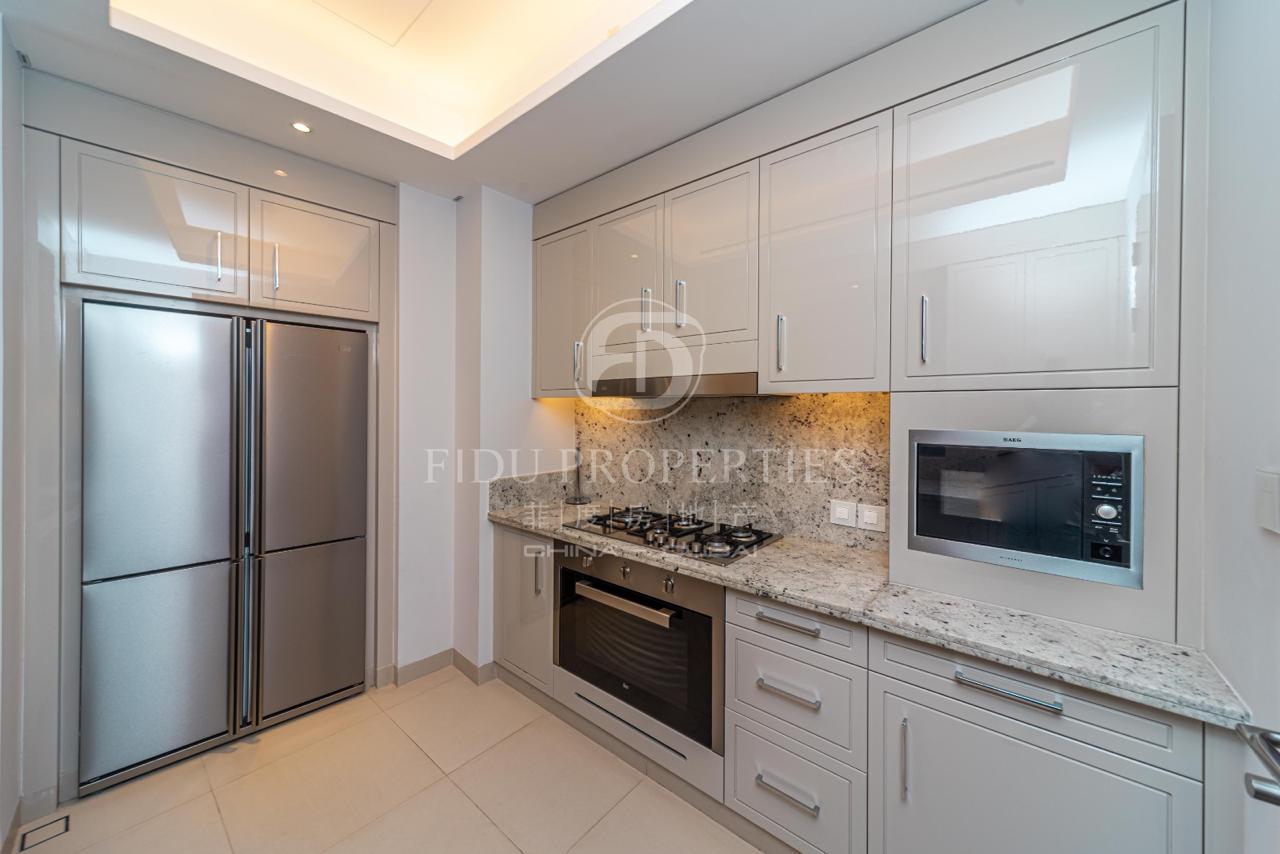 LOWEST PRICE | MIDDLE UNIT | BILLS INCLUDED