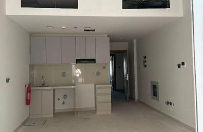 Apartment - Studio - 1 Bathroom for sale in Kentia - Ajman Uptown Villas - Ajman Uptown - Ajman