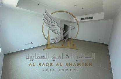 Apartment - 2 Bedrooms - 3 Bathrooms for rent in Al Majaz 2 - Al Majaz - Sharjah Apartment - 2 Bedrooms - 3 Bathrooms for rent in Al Majaz 2 - Al Majaz - Sharjah