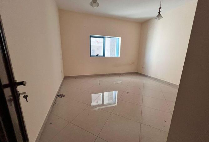 67451646 - Property Image 3