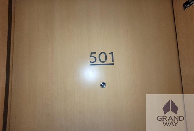 100857987 - Property Image 2