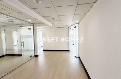 Office Space - Studio - 2 Bathrooms for rent in Tower Plaza - Sheikh Zayed Road - Dubai
