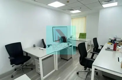 مكتب - استوديو - 1 حمام للايجار في برج لطيفة - شارع الشيخ زايد - دبي